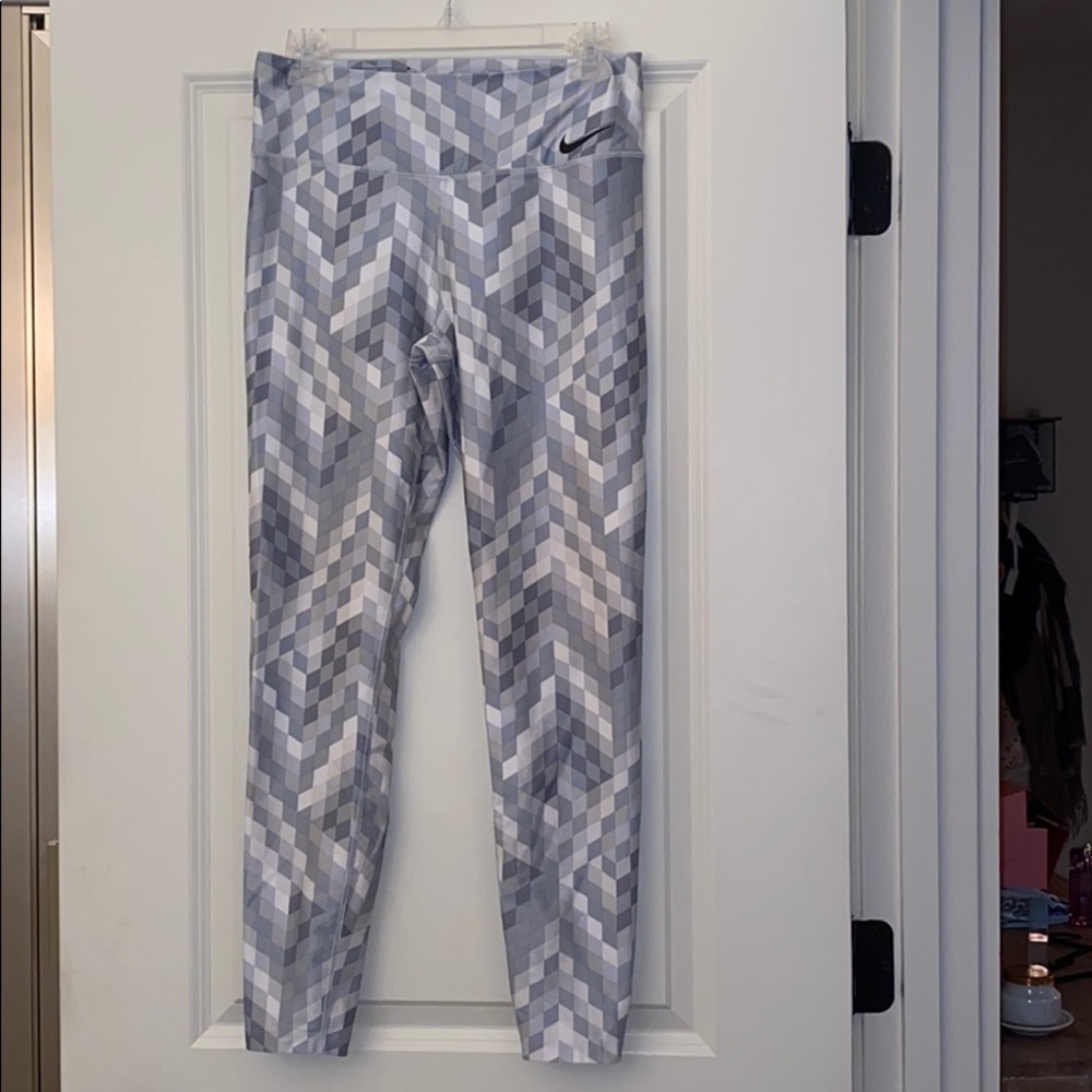 NIKE leggings